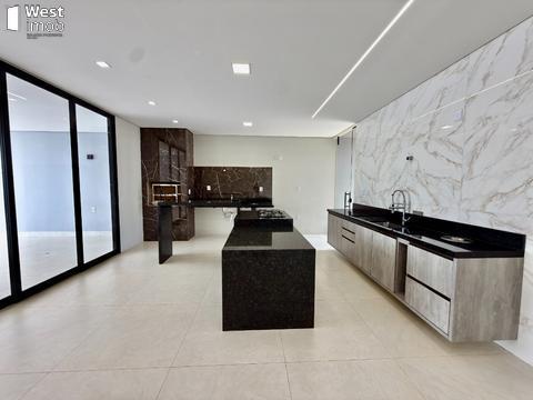 Casa à venda e para alugar em Barreiras, Bela Vista, com 3 suítes, com 202 m²